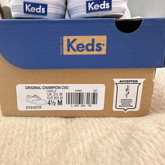 Keds Original Champion CVO Sneaker White Size 4.5 M Big Kid - Picture 5 of 9